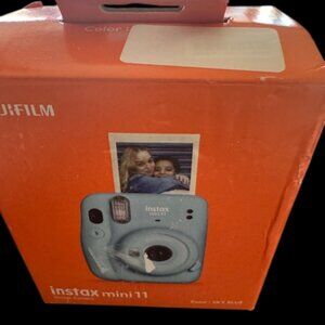 Instax Mini 11 instant camera